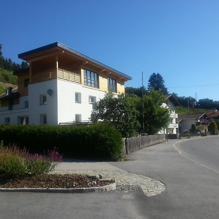 ヴェンスHaus Alpenblickアパートメント 部屋 写真