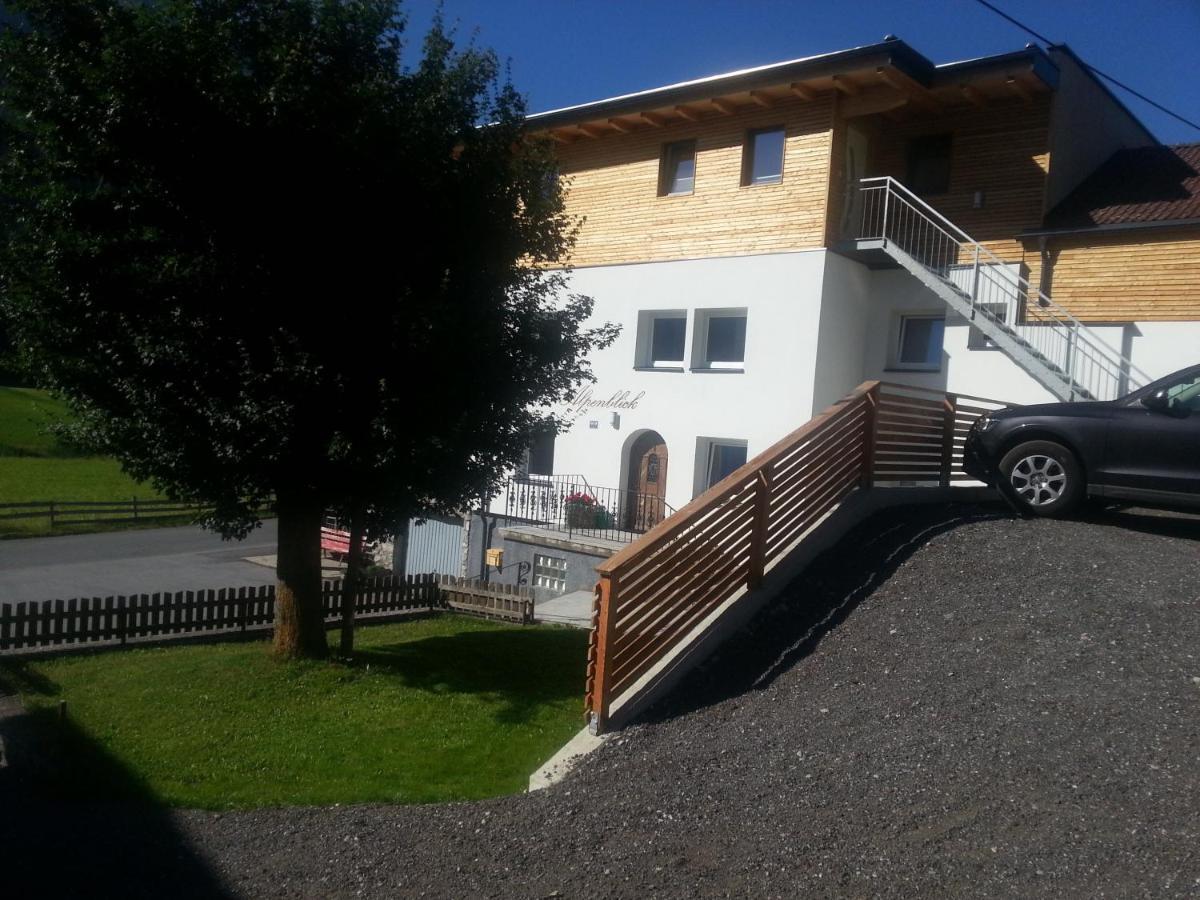 ヴェンスHaus Alpenblickアパートメント 部屋 写真